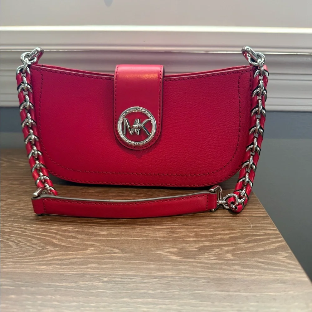 Michael Kors Pink Chain Shoulder Bag - Picture 2 of 9